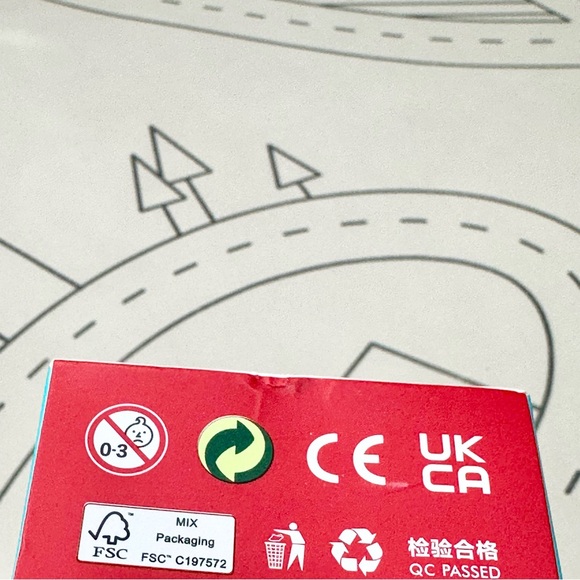 Popmart THE MONSTERS COCA-COLA Series Figures - Picture 8 of 9